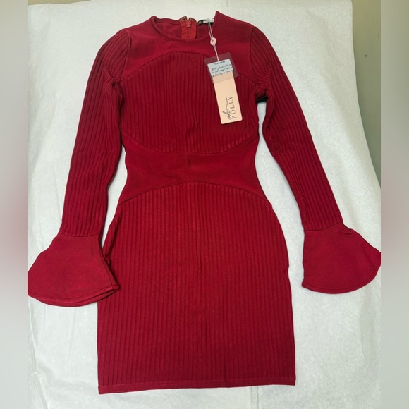 NWT;🔥Oh Polly red long sleeve dress with flared🔥 - Picture 3 of 10